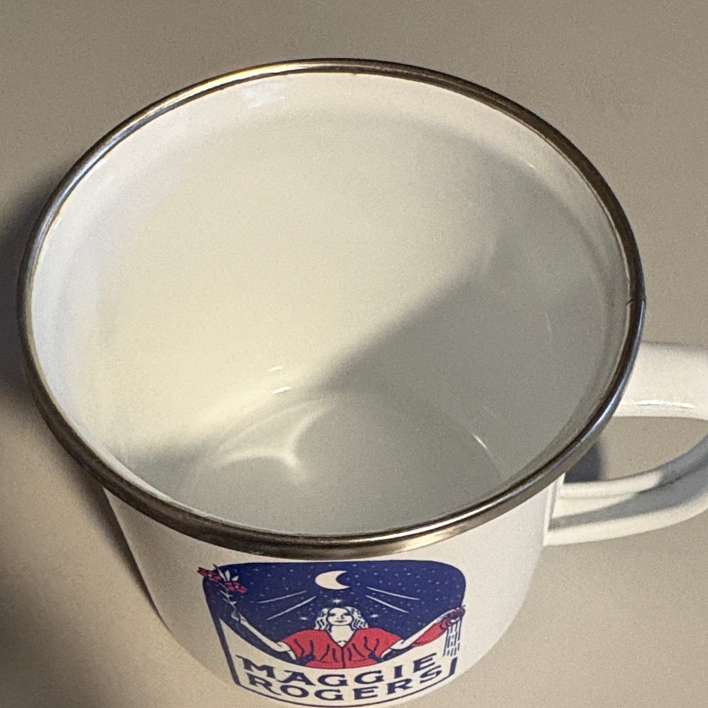 Maggie Rogers Mug - Picture 2 of 3